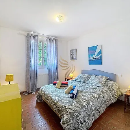 بيت للعطل Pavillon Galiote -2 Chambres- Jardin 80 M² - Park *